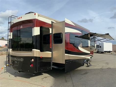 5th wheel trailer for sale - Do you have a truck and a few toys you'd like to hit the road with? We've got a wide selection of Fifth Wheel Toy Haulers that will fit all of your adventure gear. Check them out below! Find RVs in 86315, 86314, 86313, 86312, 86305, 86304, 86303, 86302, 86301. close.